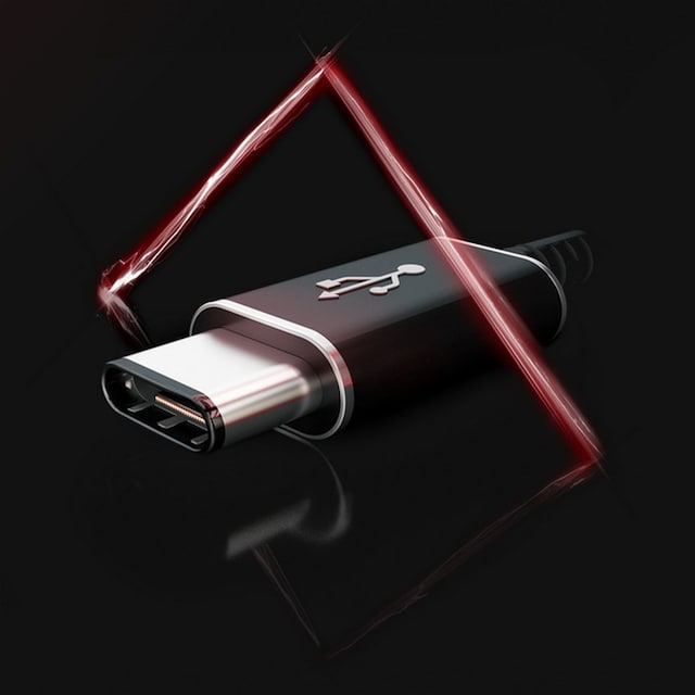 AOC USB C