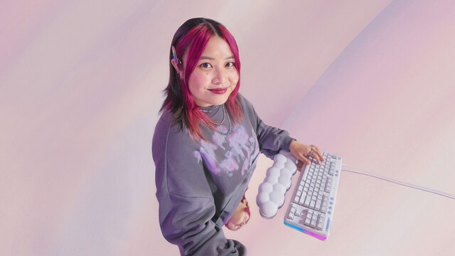 g713